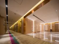 Lavande Hotel (Xingping Maweiyi Hangkong Square)