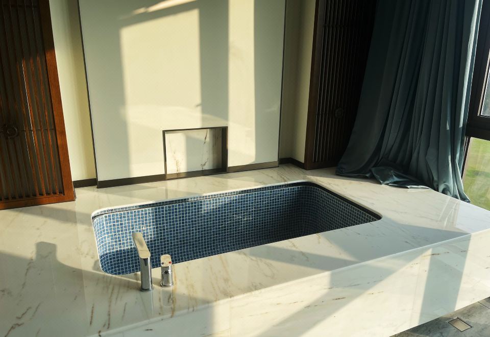 行政温泉大套房