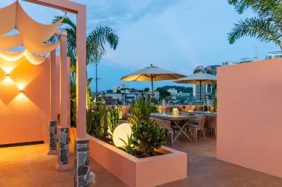 Xiamen Yidu Trendy Homestay (Zhongshan Road Ferry Terminal Branch) Hotel a 