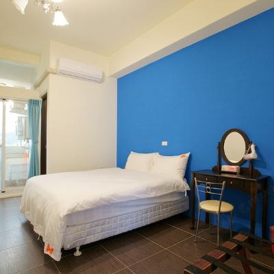 雙人間 - 帶陽台 輕旅村-台東輕旅（電梯民宿）優惠