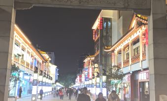 Tianhou Hotel (Suzhou Guanqian Street Gongxiang Branch)
