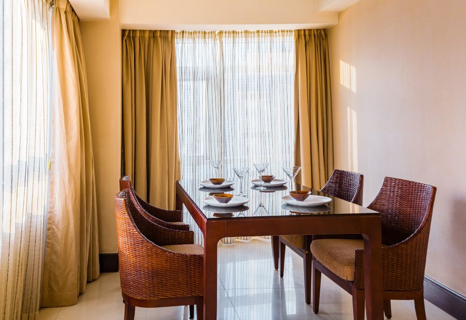 豪华复式三室一厅套房