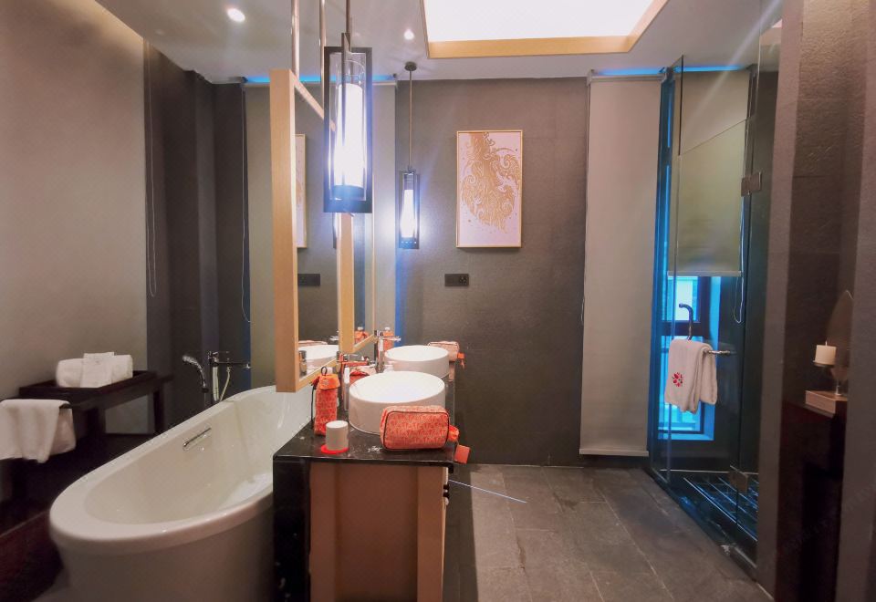 Angsana XishuangbannaHot Spring Tea Garden 3-Bedroom Villa