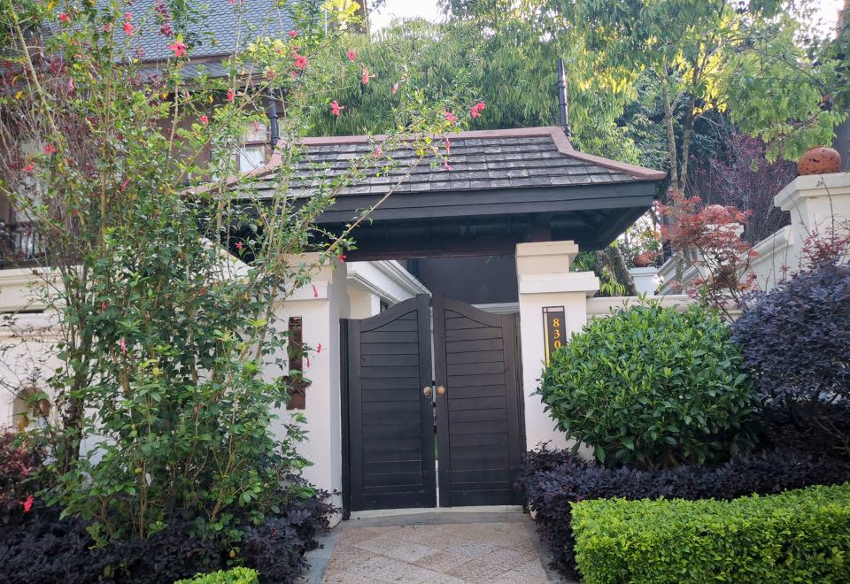 Angsana XishuangbannaHot Spring Tea Garden 3-Bedroom Villa