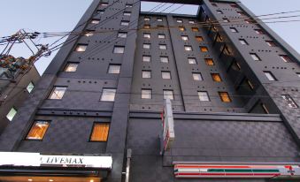 Hotel Livemax Osaka Kadoma