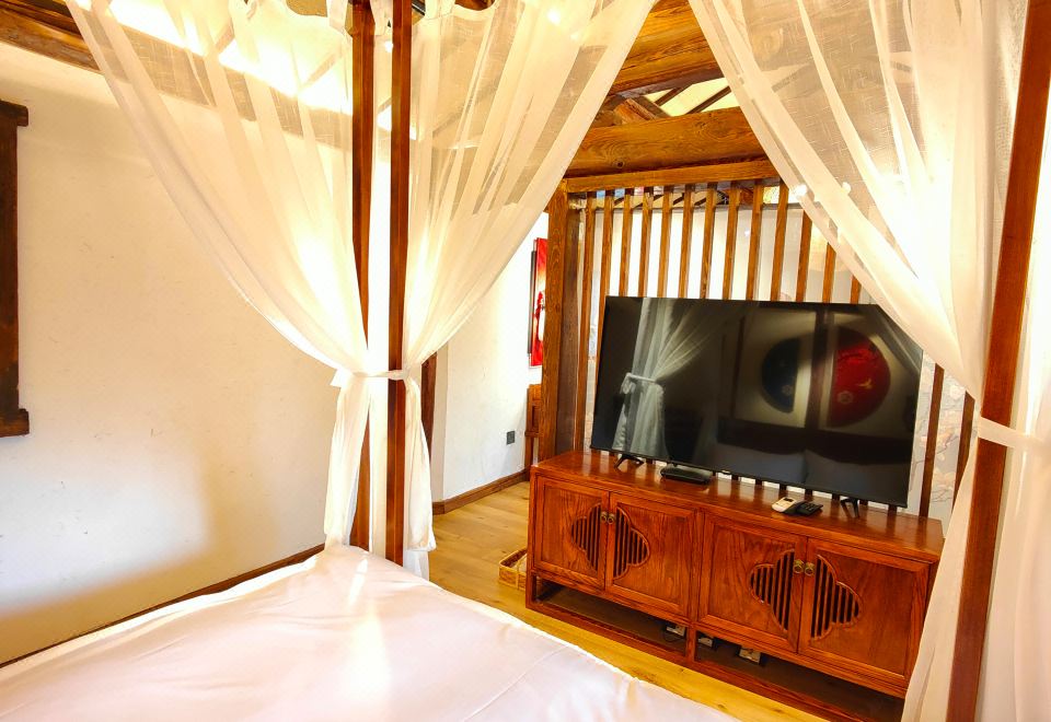 梁家大院—庭院大床房