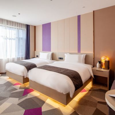 豪華雙床房（智能客控+慕斯床墊+空氣凈化機） 麗楓飯店（太原五一廣場柳巷店）優惠