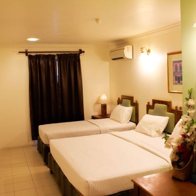 Bilik Bertiga Kupon Hotel Johan