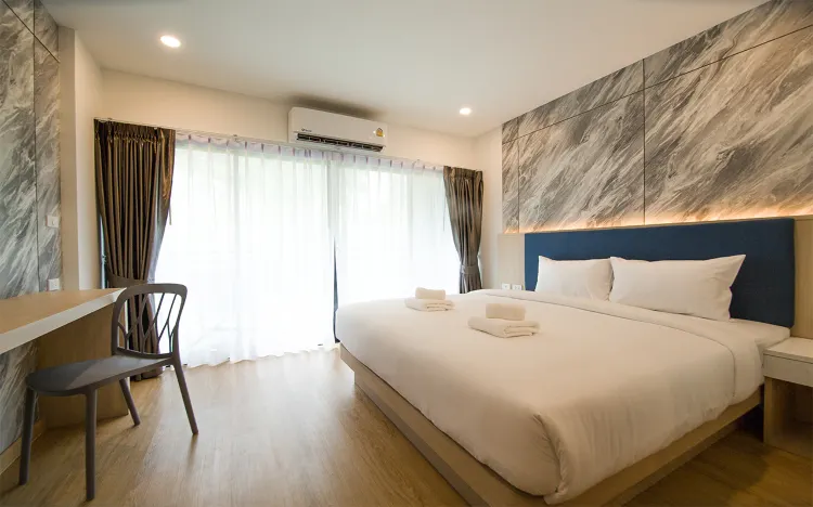 Deluxe Premier Room with Mountain View