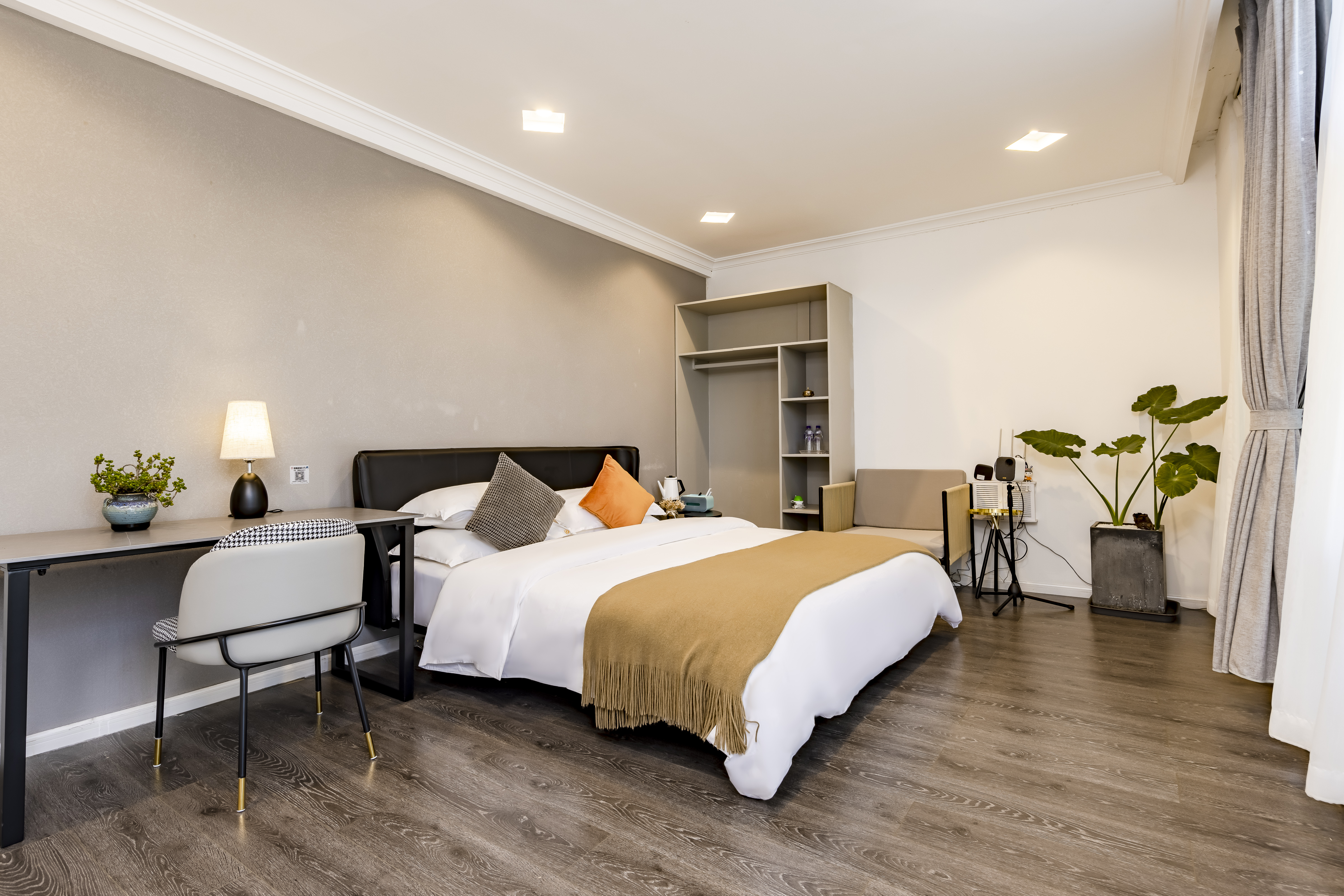 月境·精致大床房（休闲露台丨小花园）