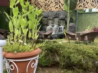 Garden View Holiday Cottage Hotel di 