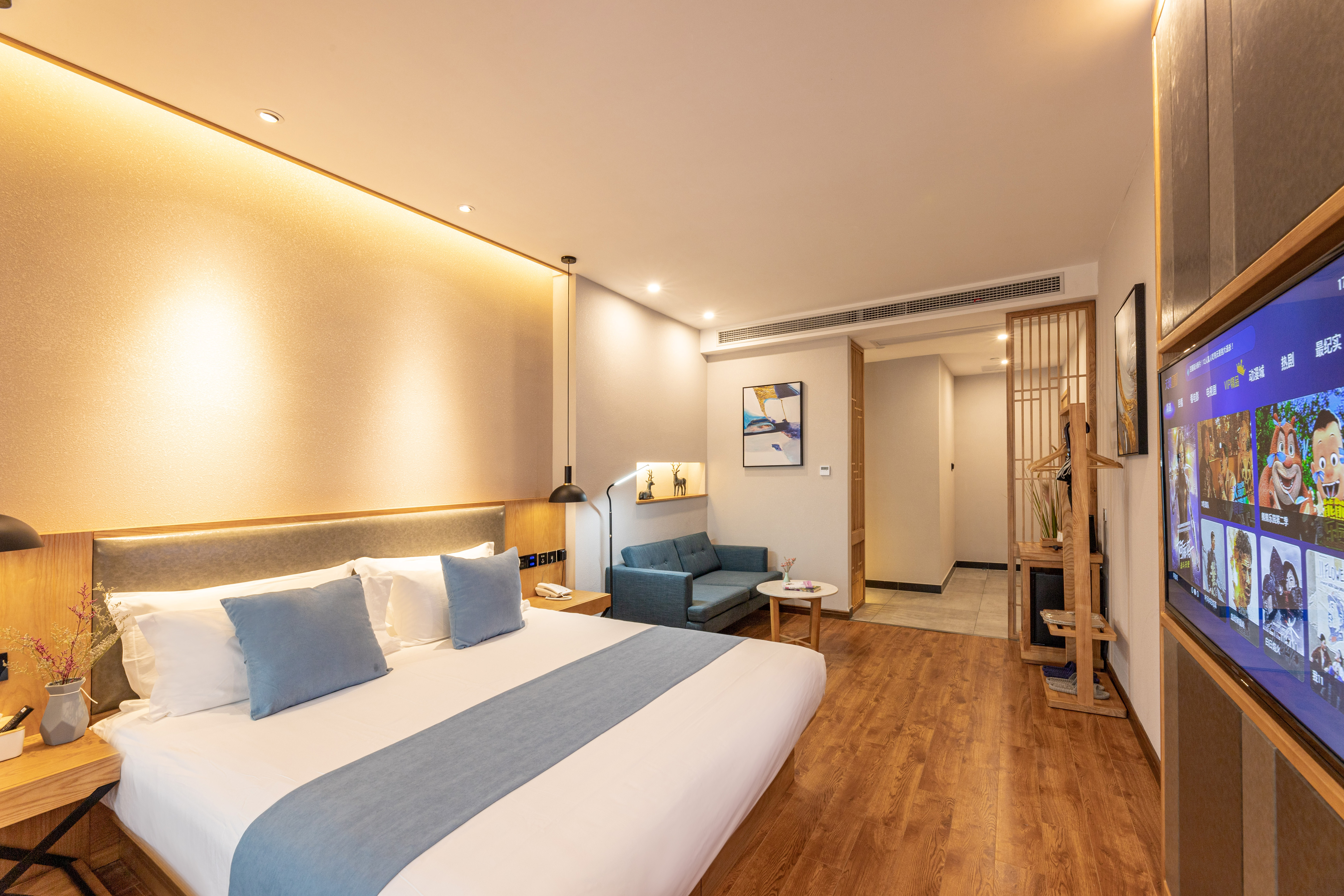 二居室套间（落地大窗+双电视+阿道夫洗护套装）