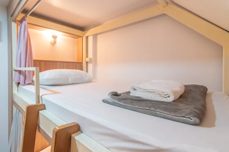 4-Beds Mixed Dormitory