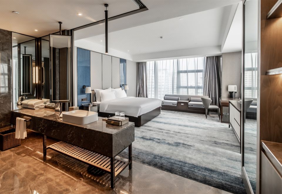 豪华景观大床房（智能客控+蓝牙音响）