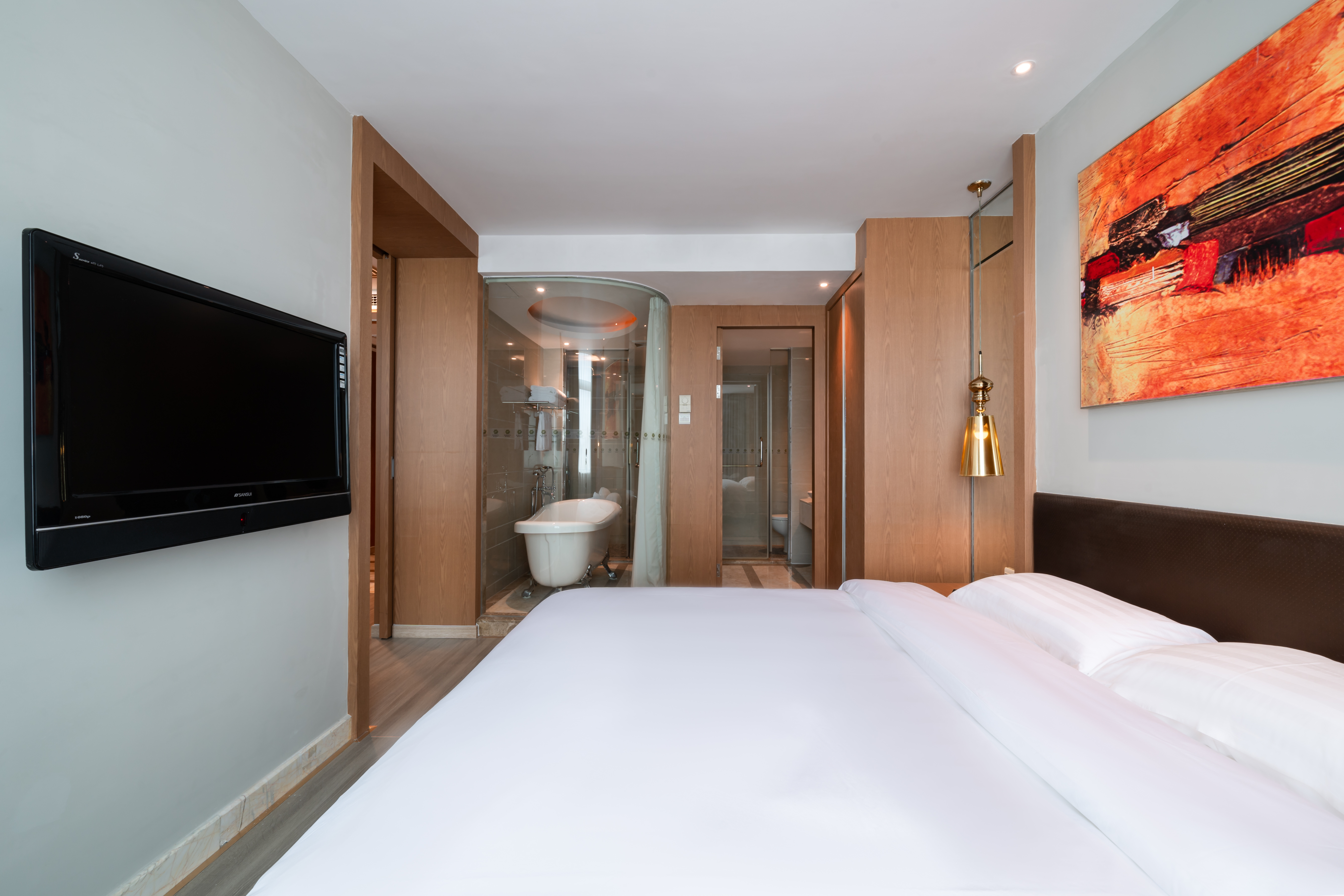 浪漫情侣泡泡浴套房（一房一厅）