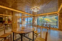 Longji Rice Terraces Xianyuelou Homestay (No. 2 Viewing Platform)