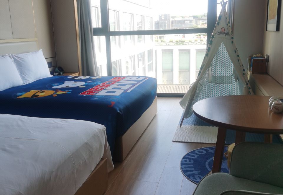 海底小纵队亲子房