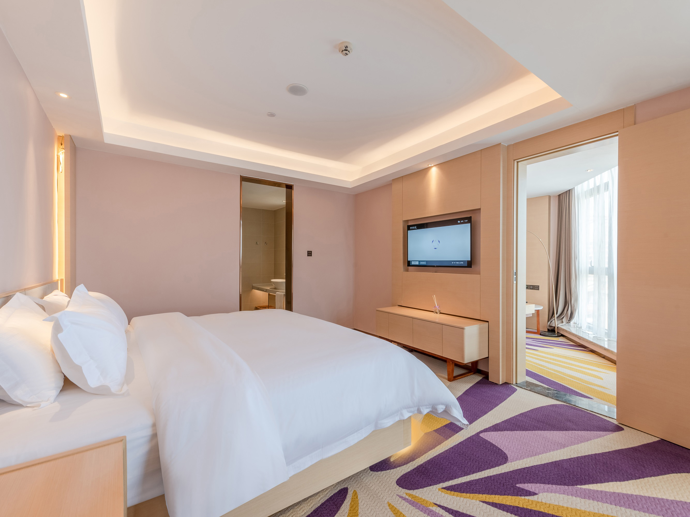 豪华套房（手机可投屏+慕思床垫+静享睡眠+一房一厅）