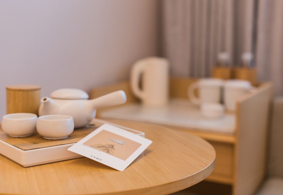 JI Hotel (Chengdu Taikoo Li Binjiang Road) Cozy Family Room