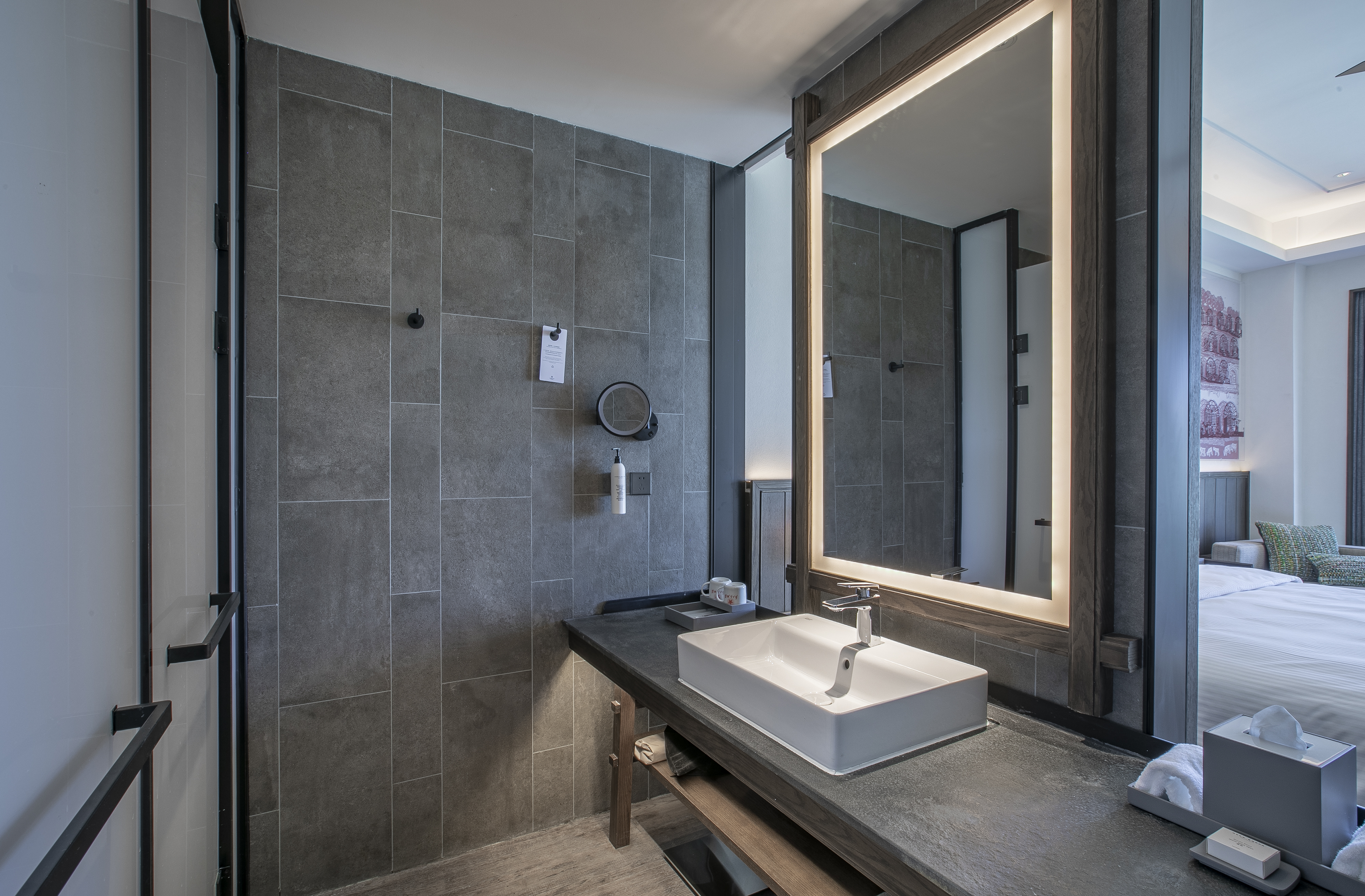 陕北风情湖景大床房