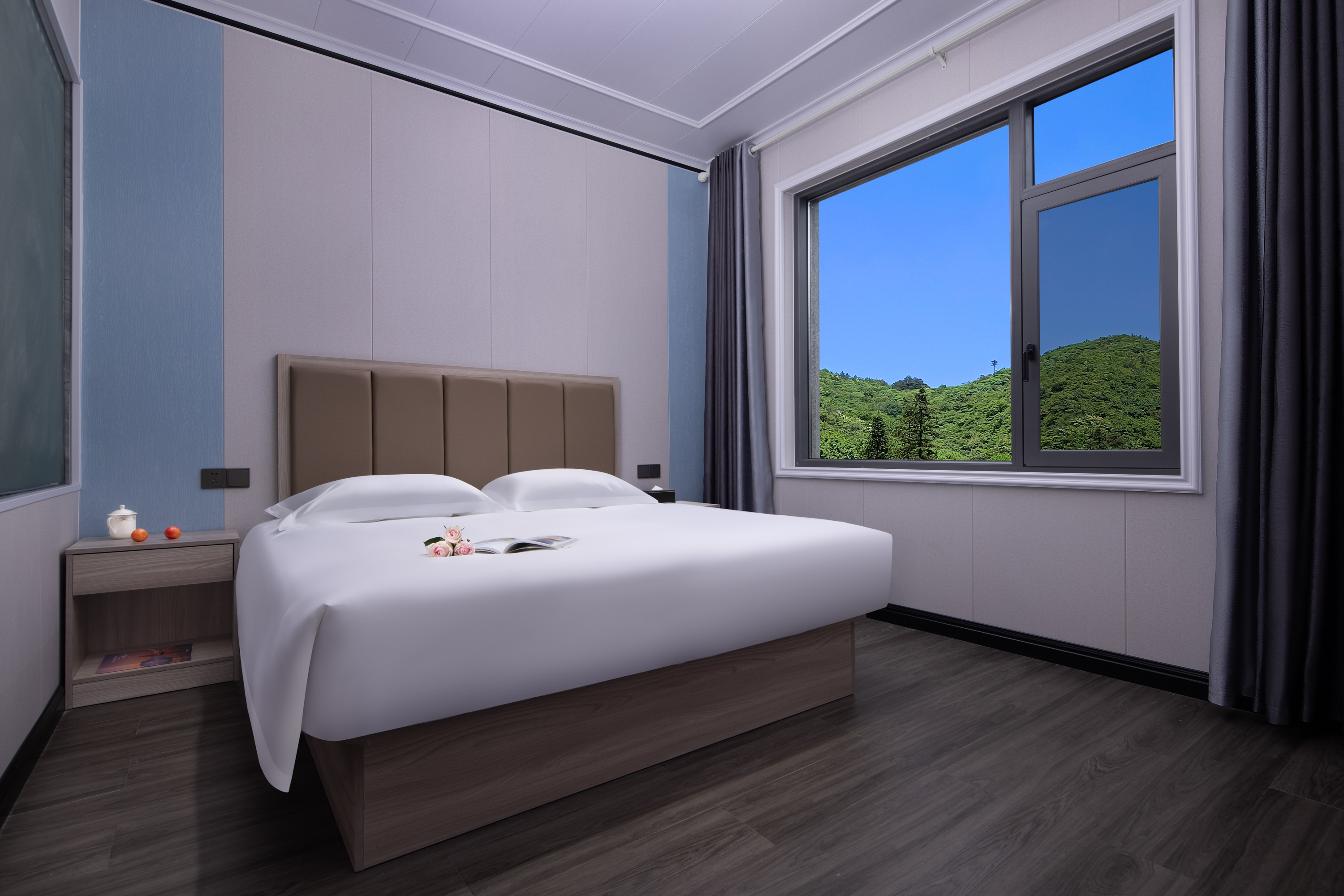 荷曳·莲香满池落日大床房