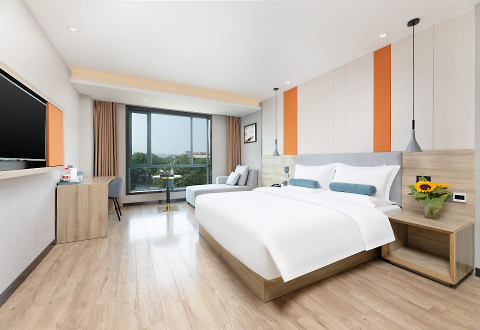 悅來?望城景觀大床房（全景大窗+零壓床墊+城墻夜景）