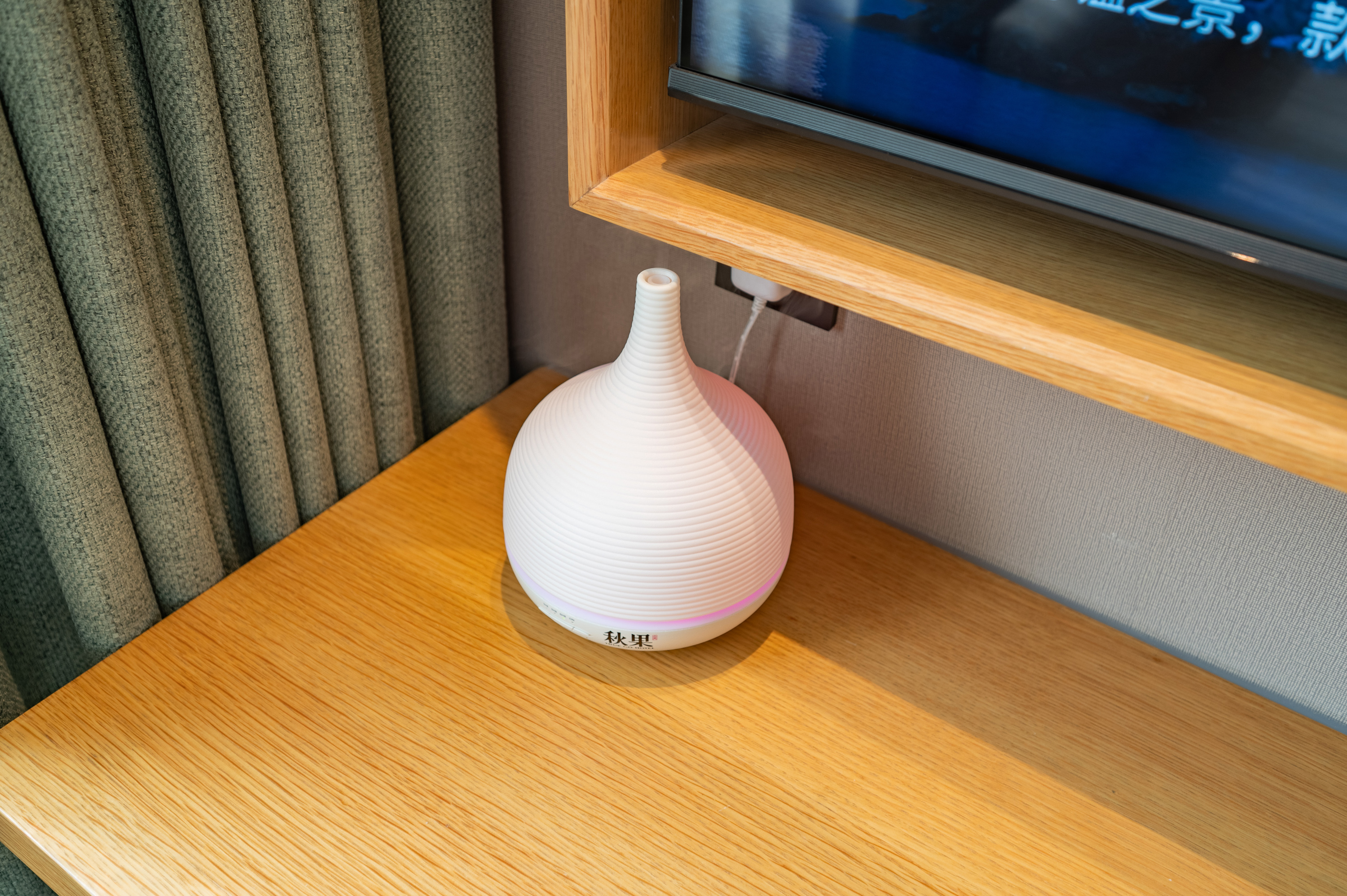 明星高级大床房（小度智能客控+深睡记忆枕+加湿器）