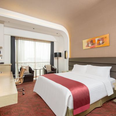 高級大床房 上海松江假日飯店優惠