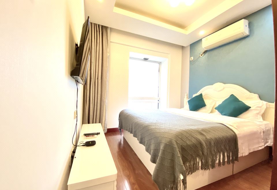 家庭四人投影套房