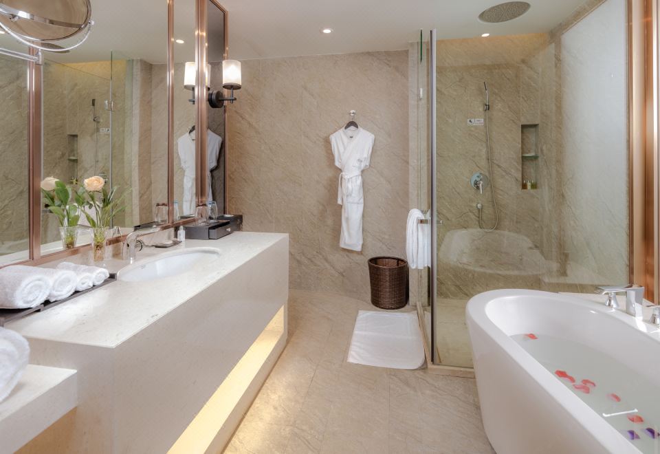 豪华行政大床房