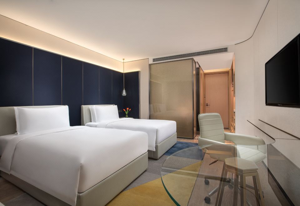 高级房-超大床，宽阔畅享