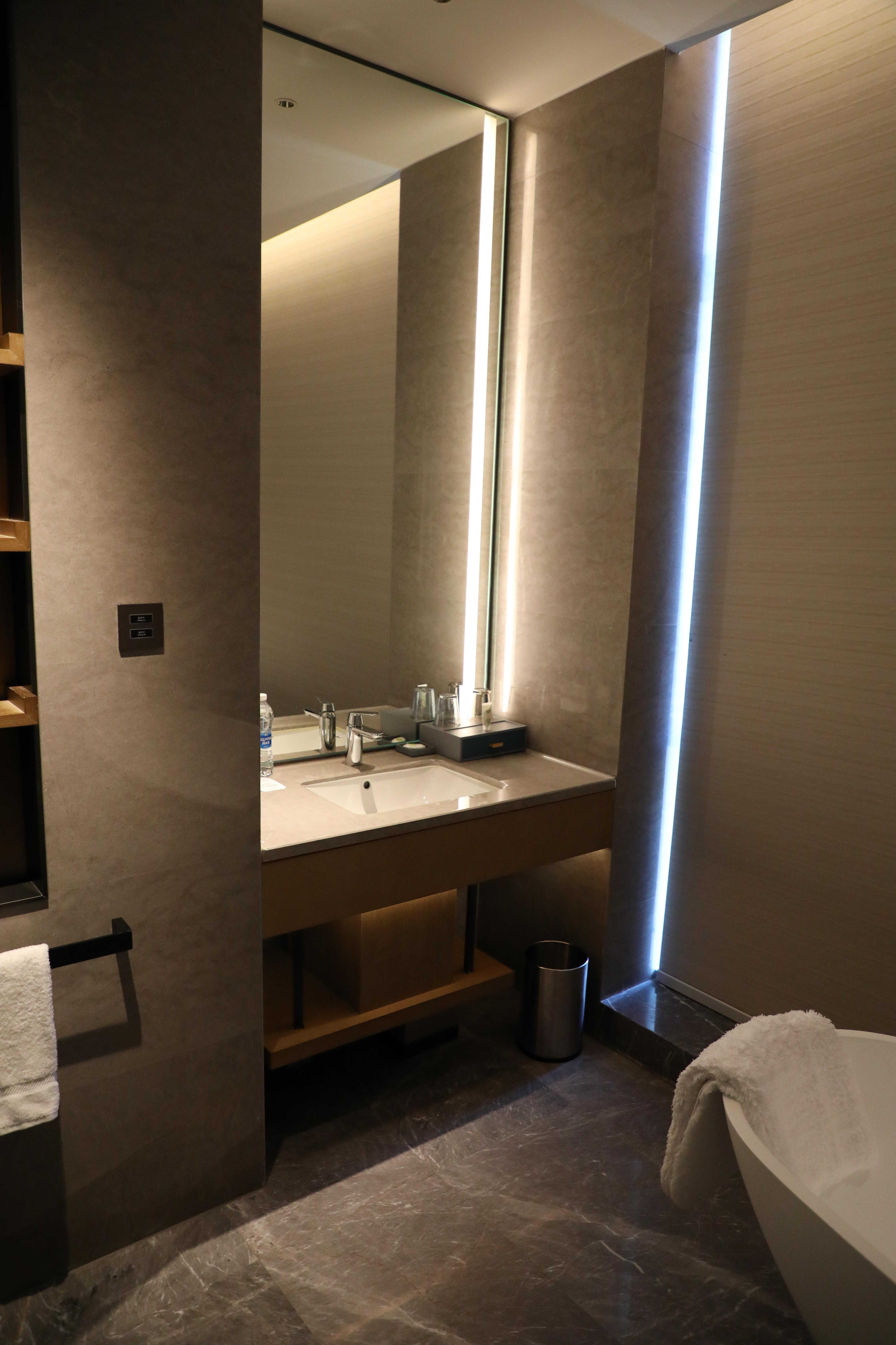 尊贵海景大床房