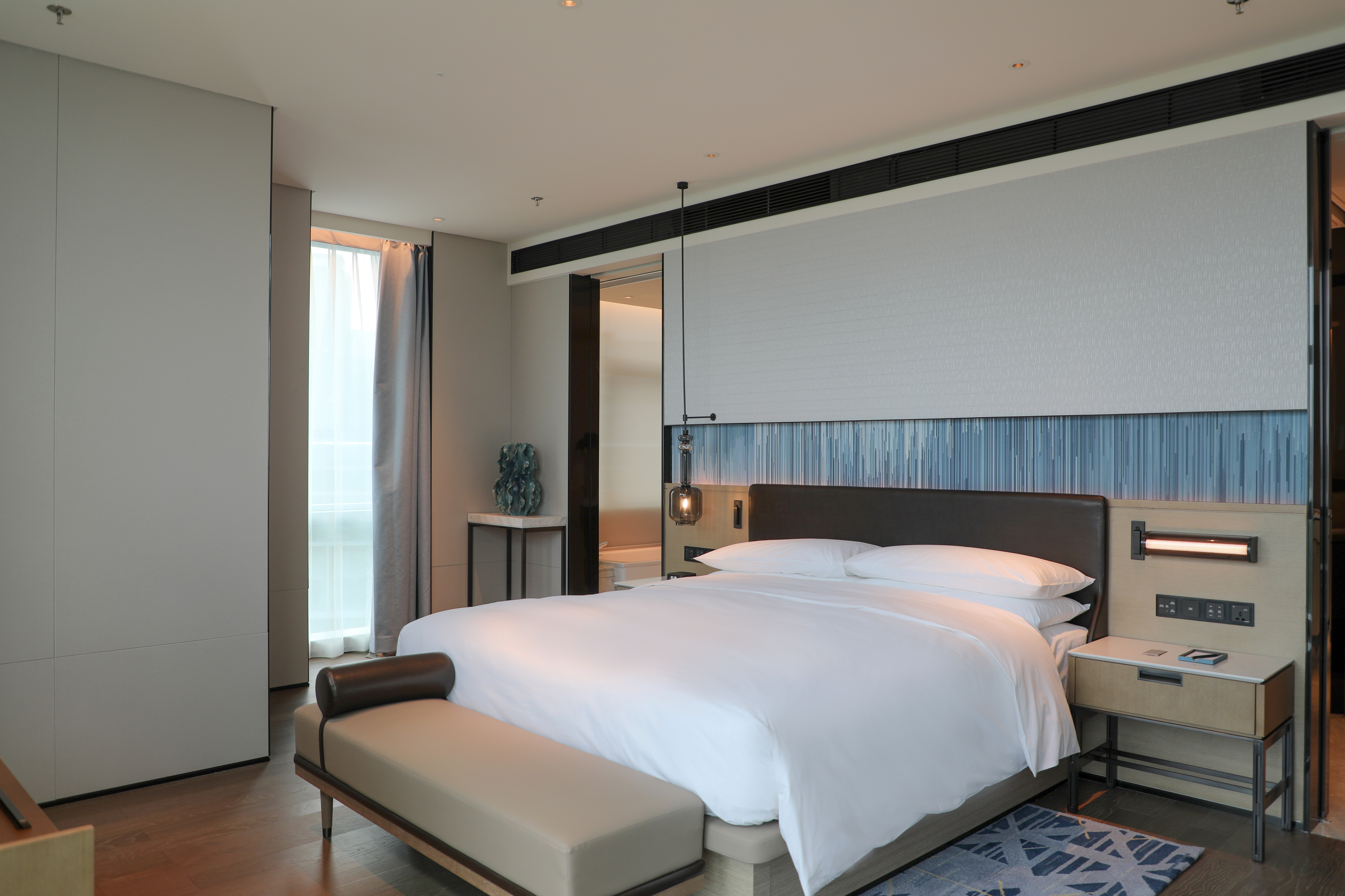 行政全江景套房