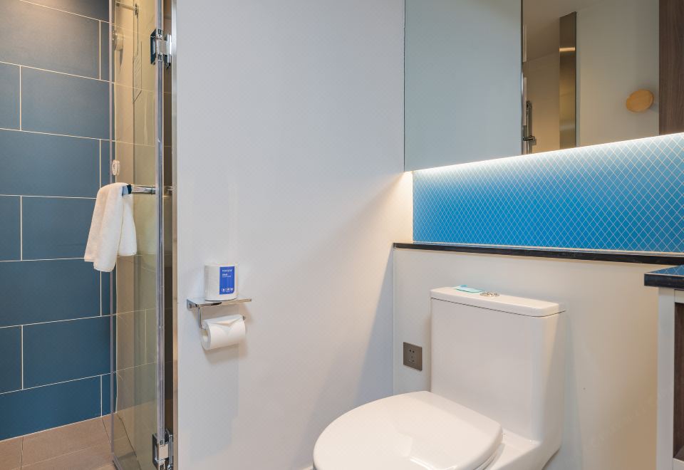 Superior City View Twin Room