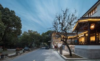 Floral Hotel Tangli Mountain Residence (Suzhou Taihu Xishan Scenic Area Store)