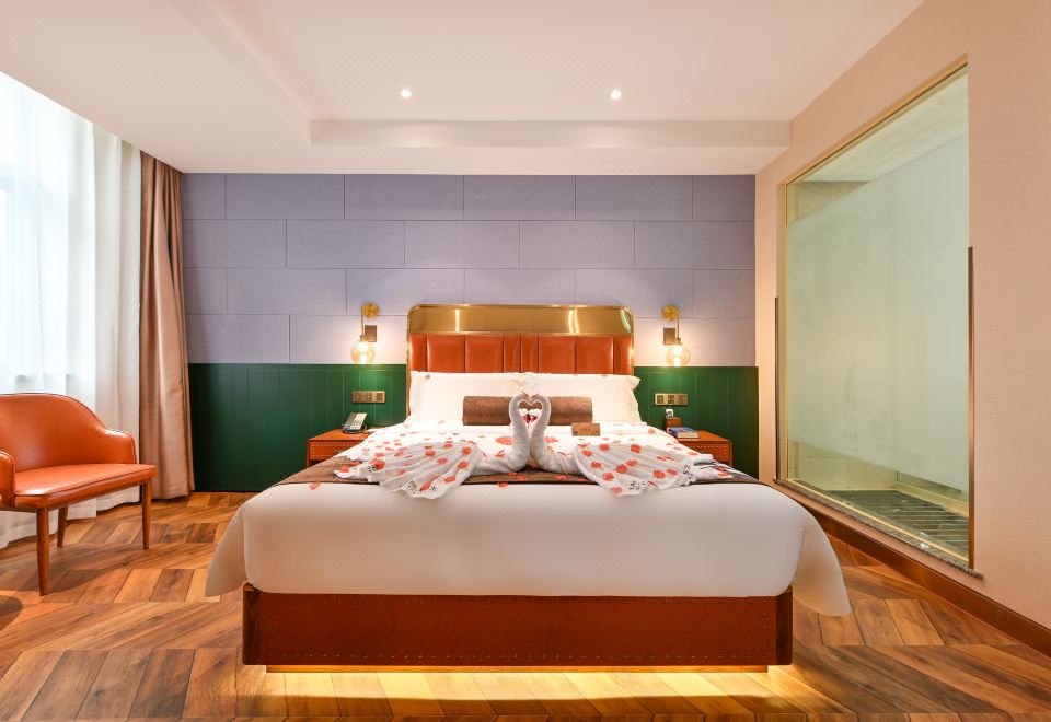 铂金精英大床房