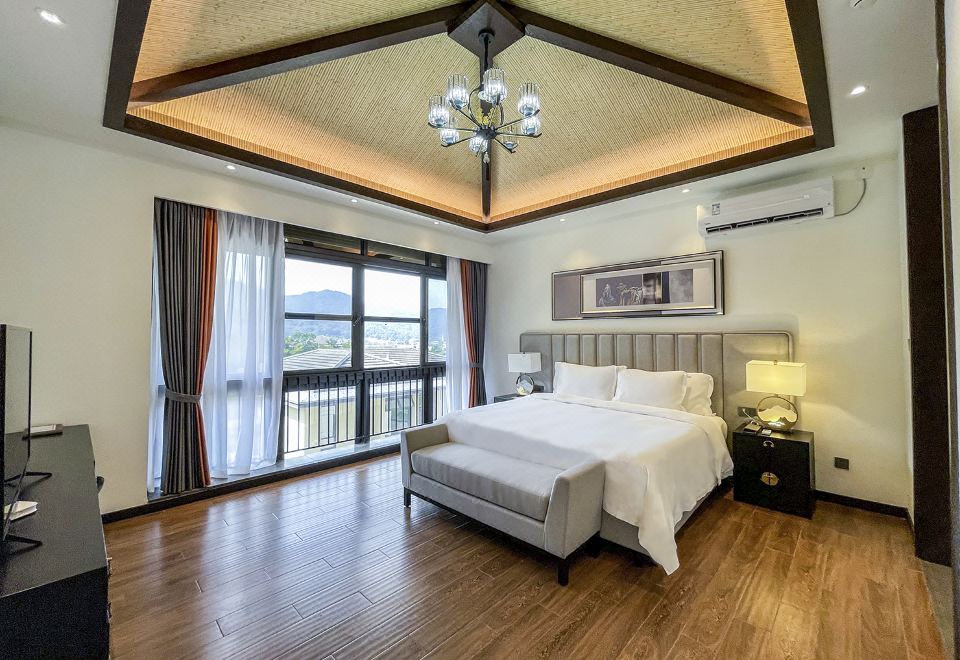 坡地六房别墅丨私家泡池&庭院