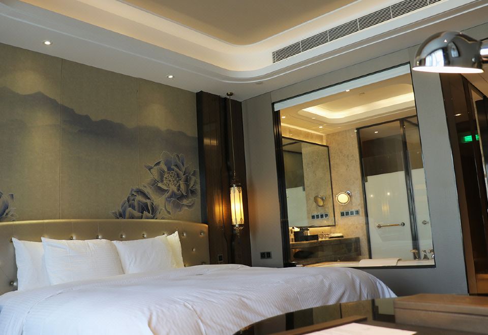 豪华大床房（尊享空间+深睡床垫+独立衞浴 ）