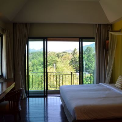 Vana Country View Suite