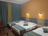 姚安物資ホテル