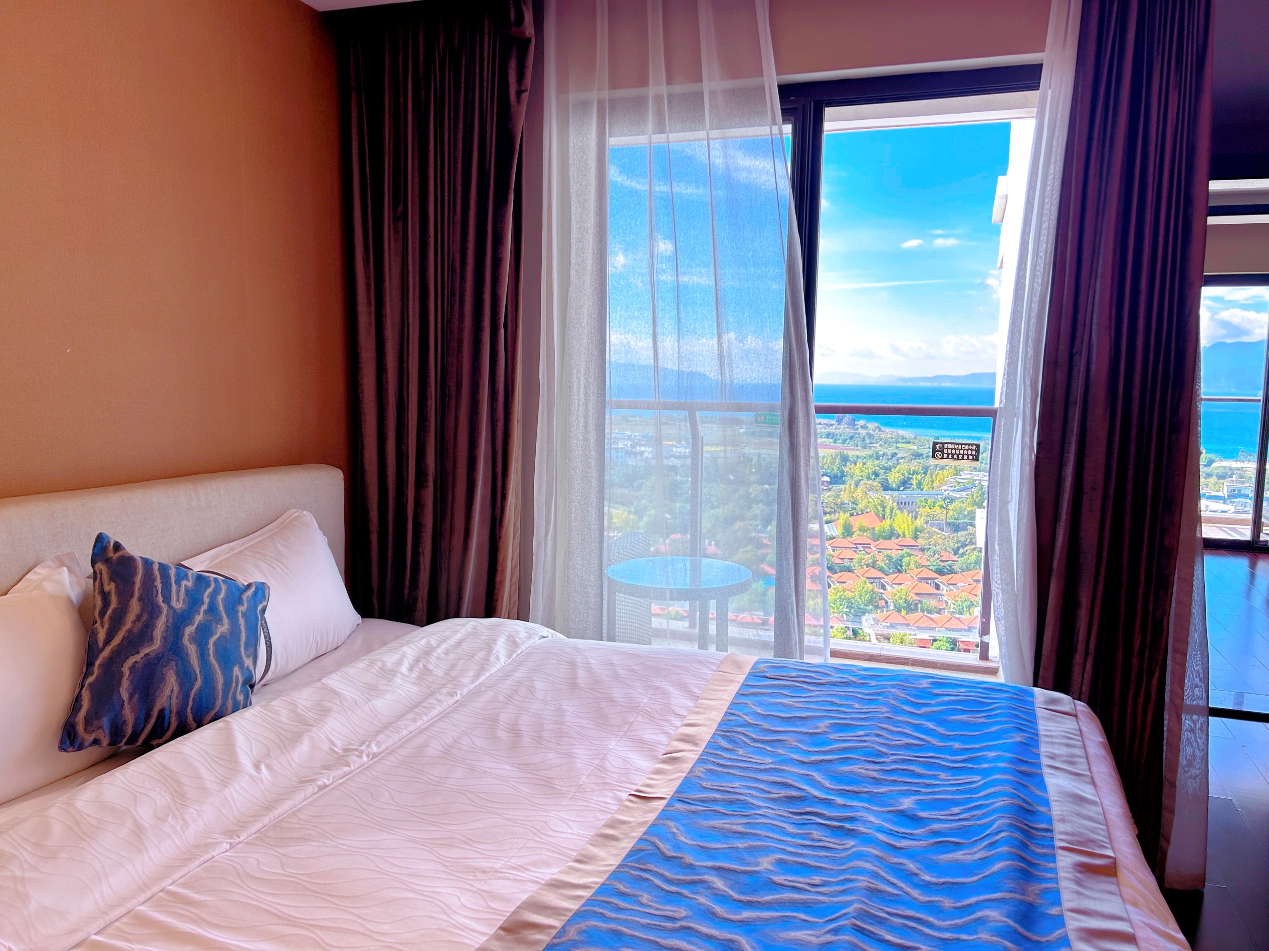 墅语·全湖景露台家庭套房