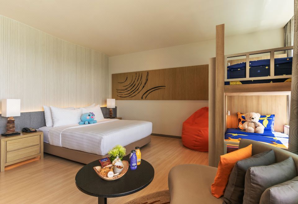 Mövenpick Siam Hotel Na Jomtien PattayaFamily Sea View Room