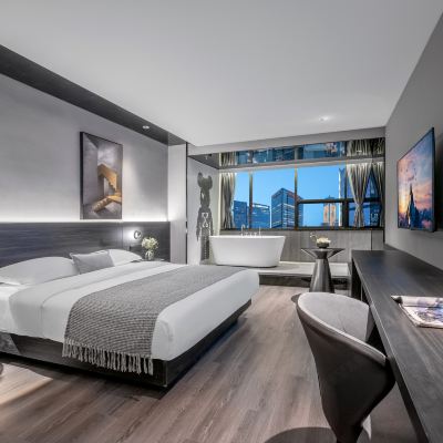 雲澗·浴缸大床房「臨窗浴缸+古寺夜景+電視投屏+定製床墊」 重慶JETBEAR設計師酒店（解放碑洪崖洞店）優惠