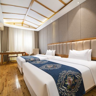 禪境雙床間（茶台/舒適四枕/定製床墊/一次性面巾） 嘉立連鎖飯店（成都春熙路天府廣場提督街店）優惠