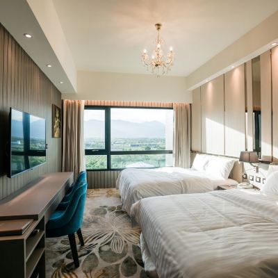 Mountain View Room