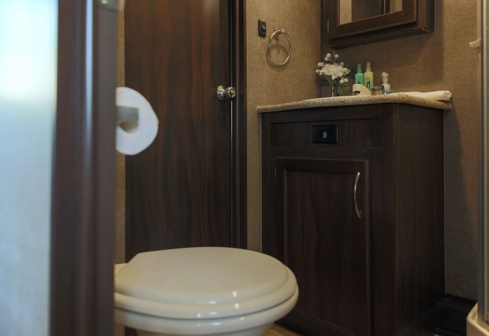 Leqi Wuzhen Holiday CampDelight American-Style Leisure Rv Courtyard