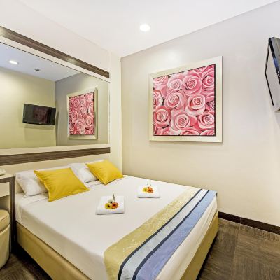 標準大床房（無窗） 新加坡81酒店-武吉士 （Staycation Approved）優惠