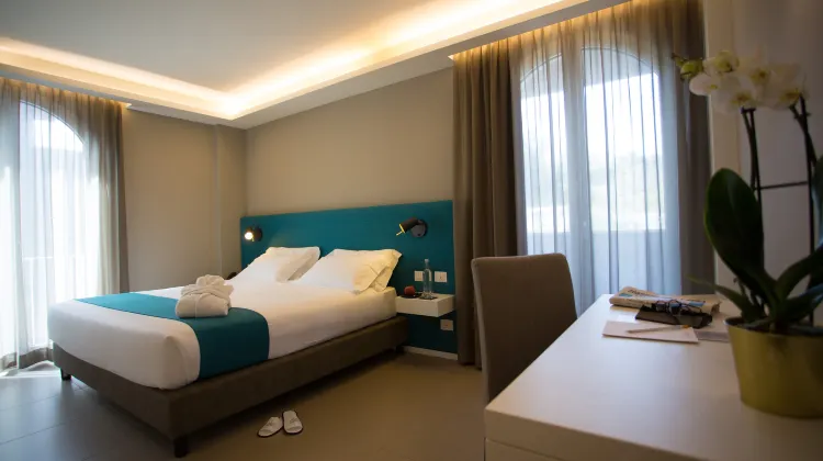 Airone City Hotel Room