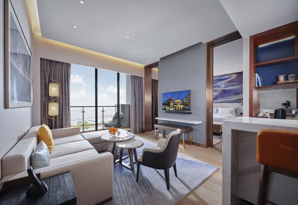 搖滾尊尚海景套房