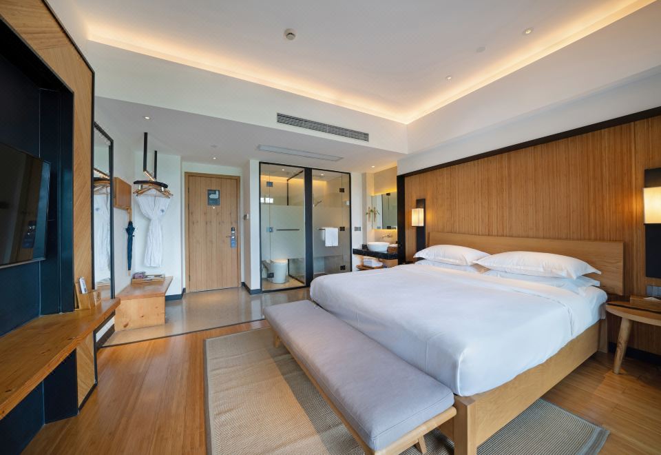 Jiulongwan ResortQueen Room With Balcony
